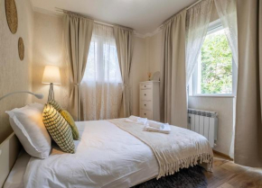 #Maison㊶ - A Vibrant, Urban Stay